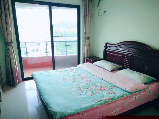 山市小海景套房