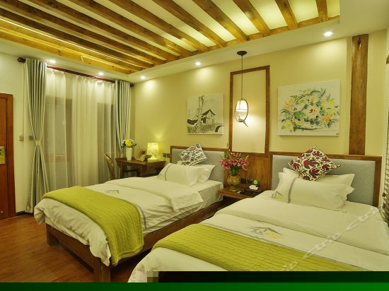 梦雪樱飞舒适标间