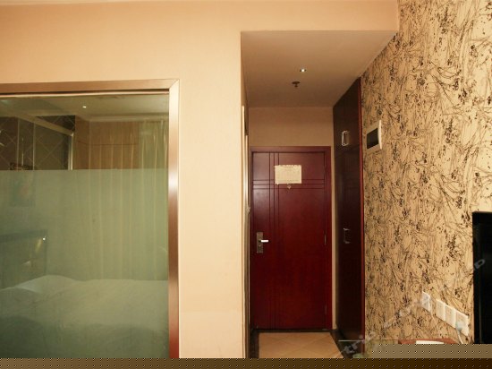 普通单间(无窗)