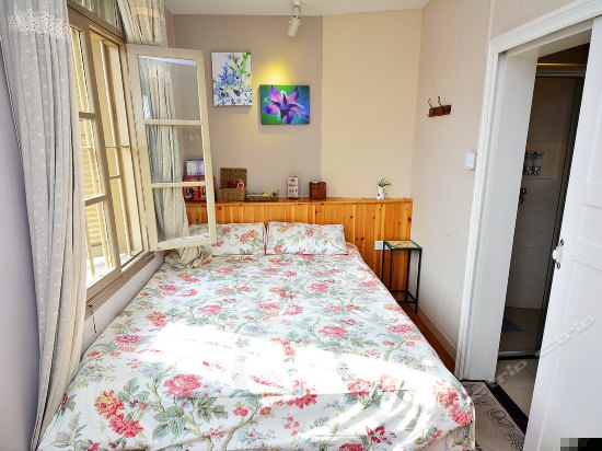 美好森活大床房