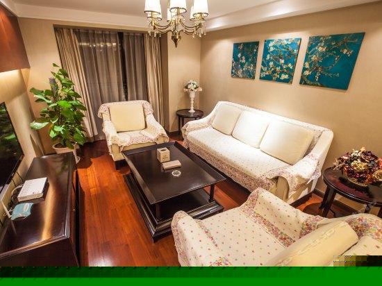 行政两室一厅套房