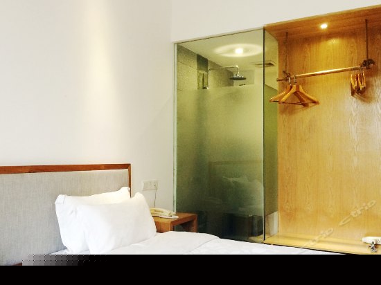 田园典雅大床房