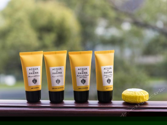 1号楼西湖景大床房A