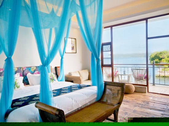 180度豪华海景独立阳台大床房