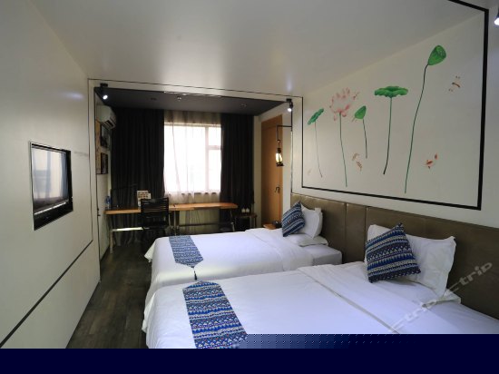 一房一厅麻将套房