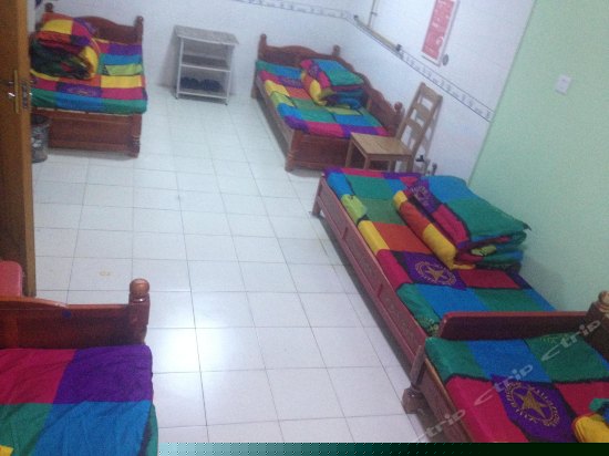 棋牌五人间（床位房）