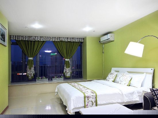 豪华观景大床房