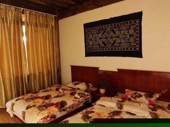 一楼阳光院景双床房