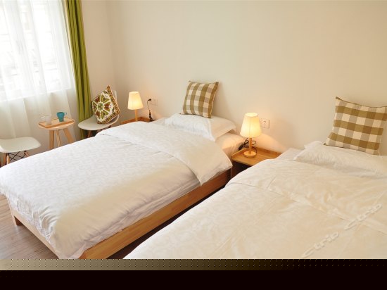 格子控院景双床房