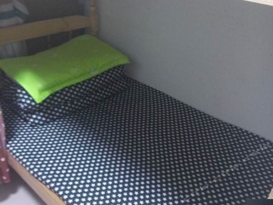 男女混合自由房(无窗)