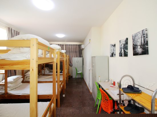 青年旅舍（床位）
