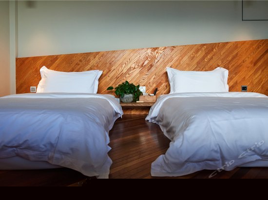 日式庭院海景双床房