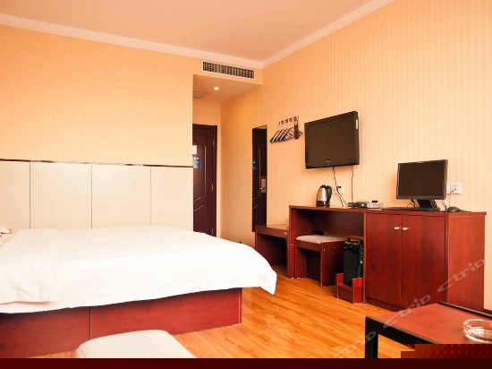 商务大床房