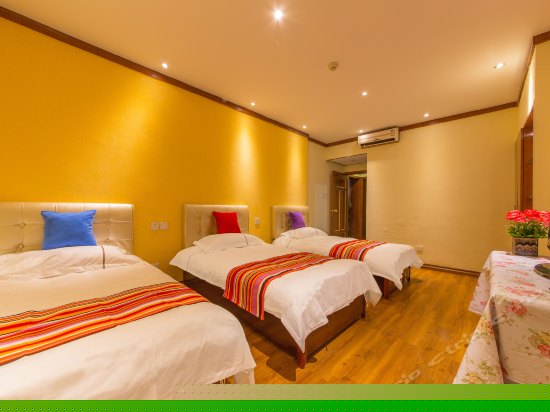 豪华温馨三人间