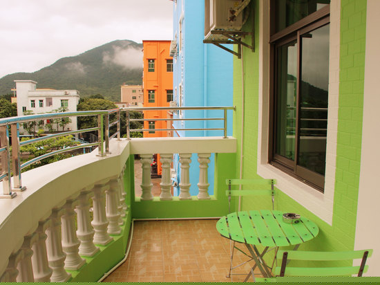 阳台豪华双床房