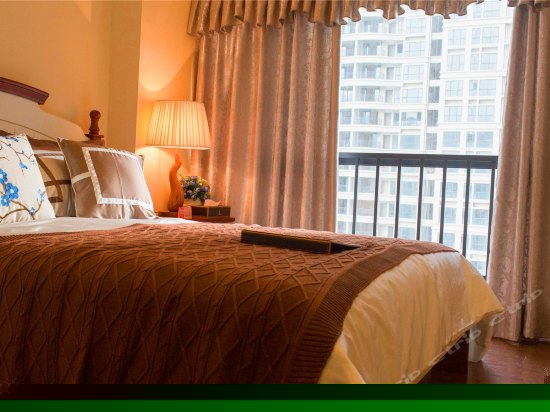 高级园景两房一厅