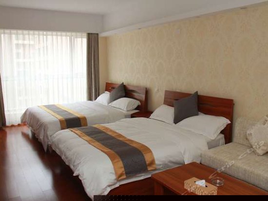 豪华市景家庭房