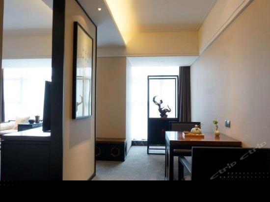 豪华城景单人房