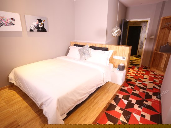 主题风格房（无窗）