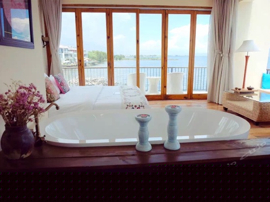 露珠-270度海景豪华房