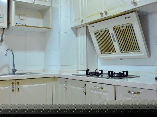 豪华商务大床房