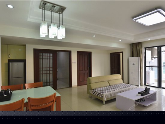 豪华园景2房1厅套房