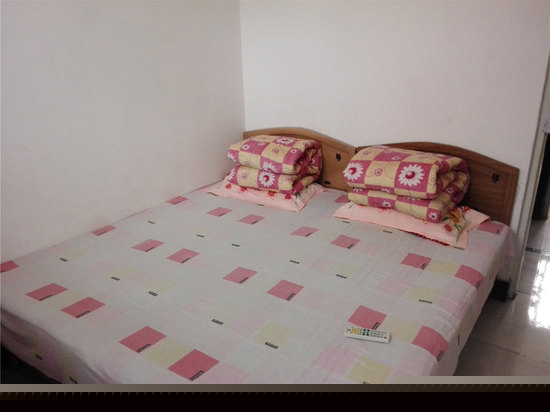 标准双人间（床位房）