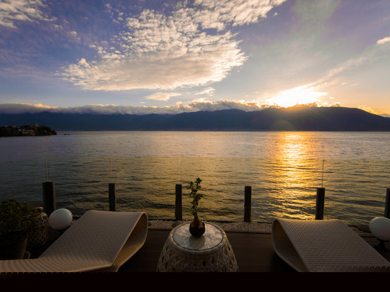 无敌海景大套房