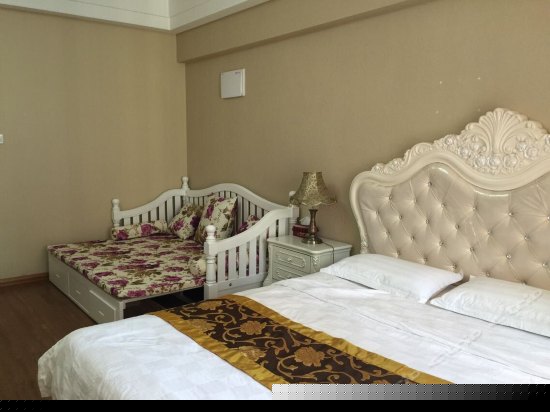 假日阳光情侣房