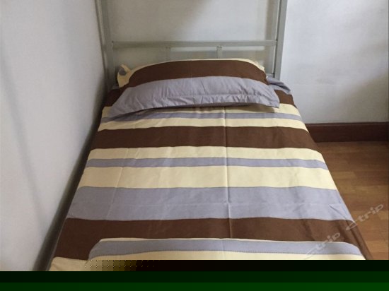 男生六人间（床位）