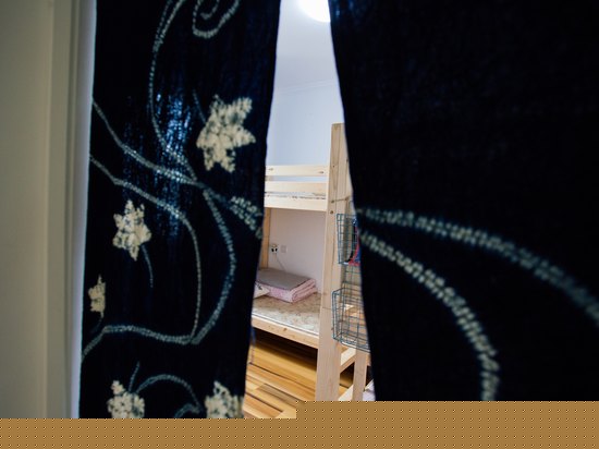 男生四人间（床位）