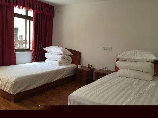 四人间（公卫）（床位房）