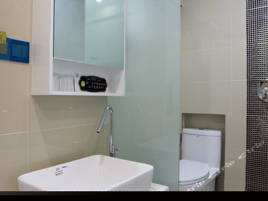 豪华电脑标间套房