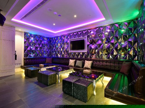 云河穹顶双人房