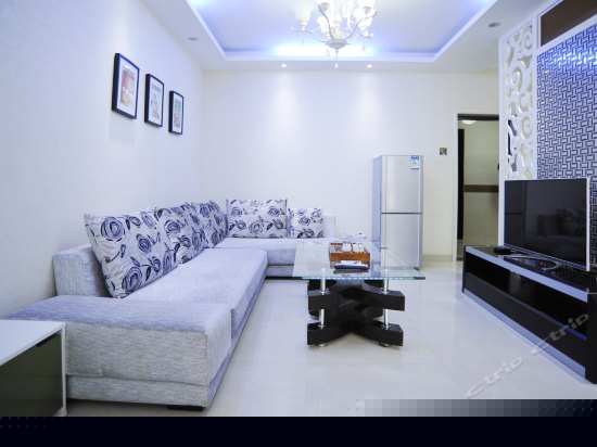 温馨小海景套房两房一厅