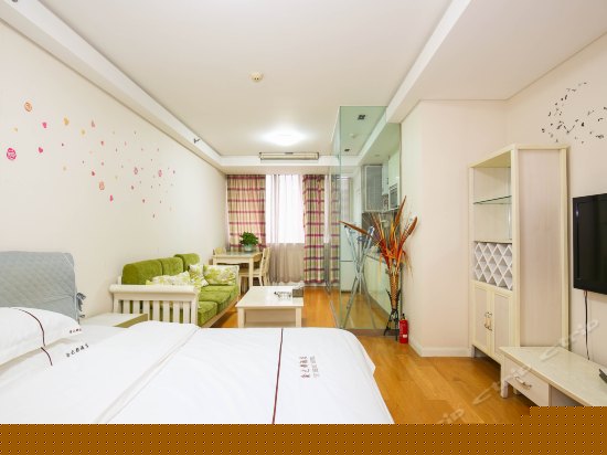 温馨江景大床房