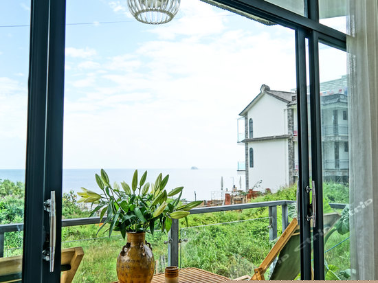 海云天海景露台大床房