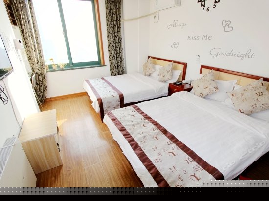 海景家庭四人间