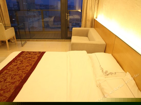 豪华海景大床房