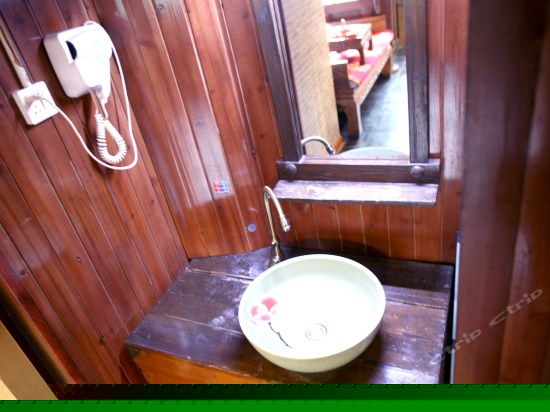 阁楼复式家庭套房