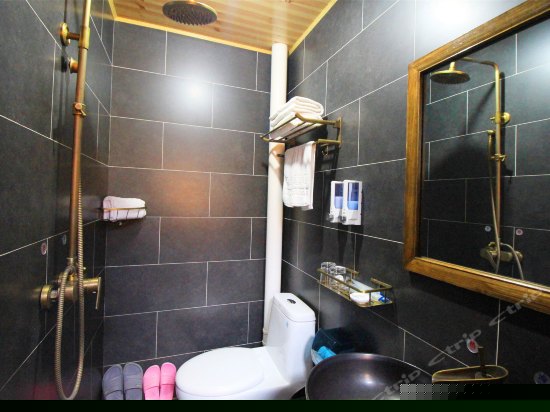 明清古典标准土炕房