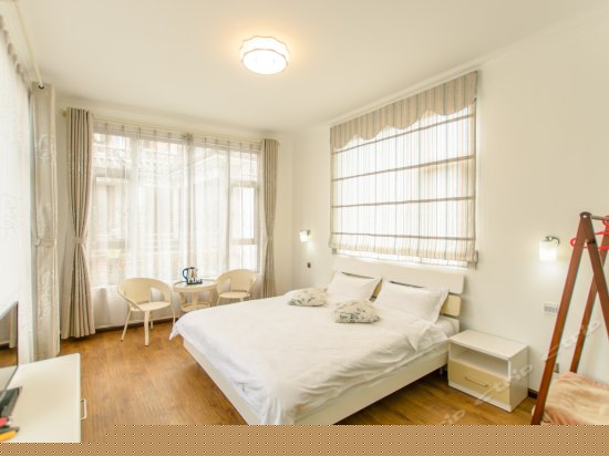 苍山山景大床房