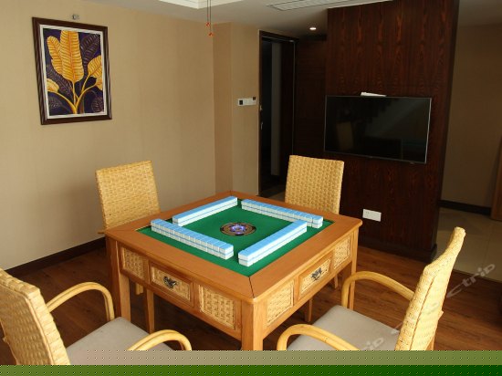 跃层机麻大床间