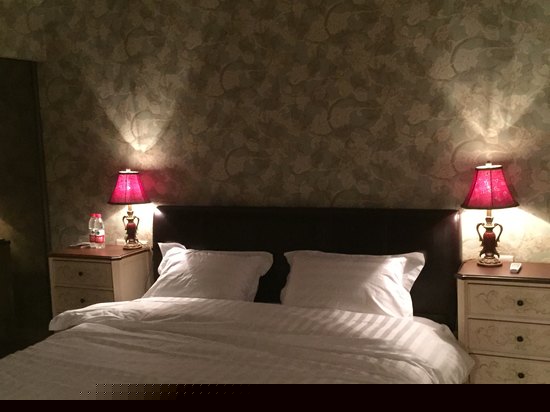 独享幽静天地三房美式精致小墅