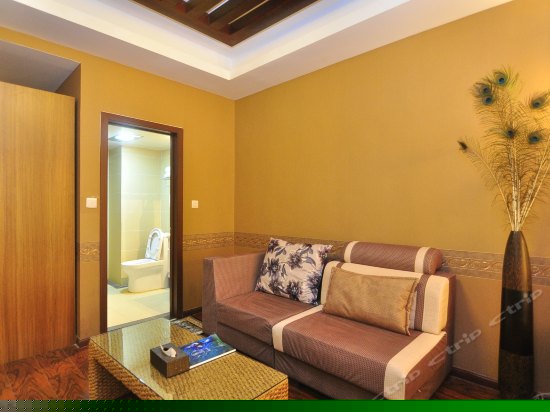 独立阳台江景大床房