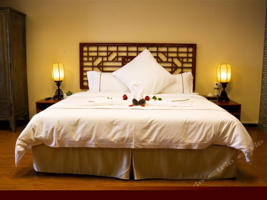 渝城雅室大套房