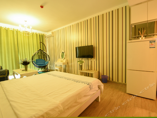 澳门观景阳台欧式公主大床房