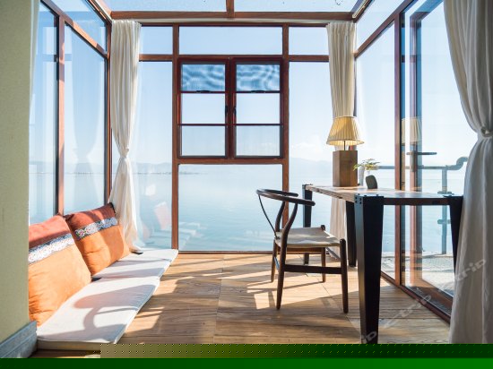禅修阁全海景复式套房
