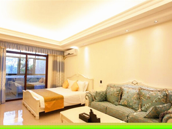 高级园景大床房