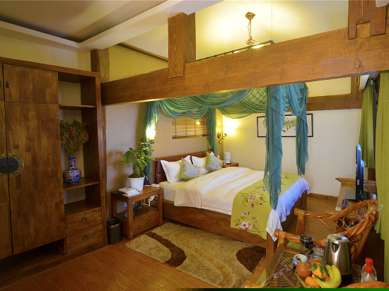 二号院时光雅舍大床房